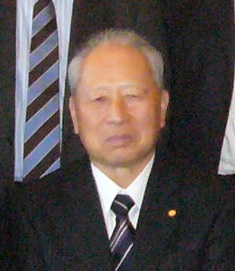 安田支部長 1964年商学部卒業